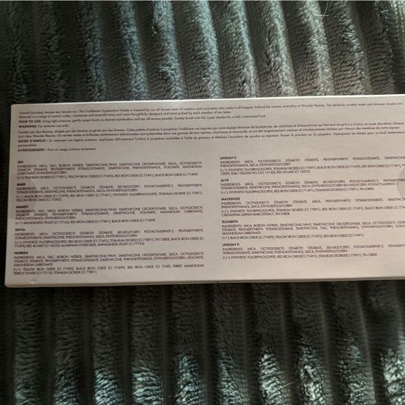 WANDER Beauty TRAILBLAZER EYESHADOW PALETTE - Picture 3 of 8